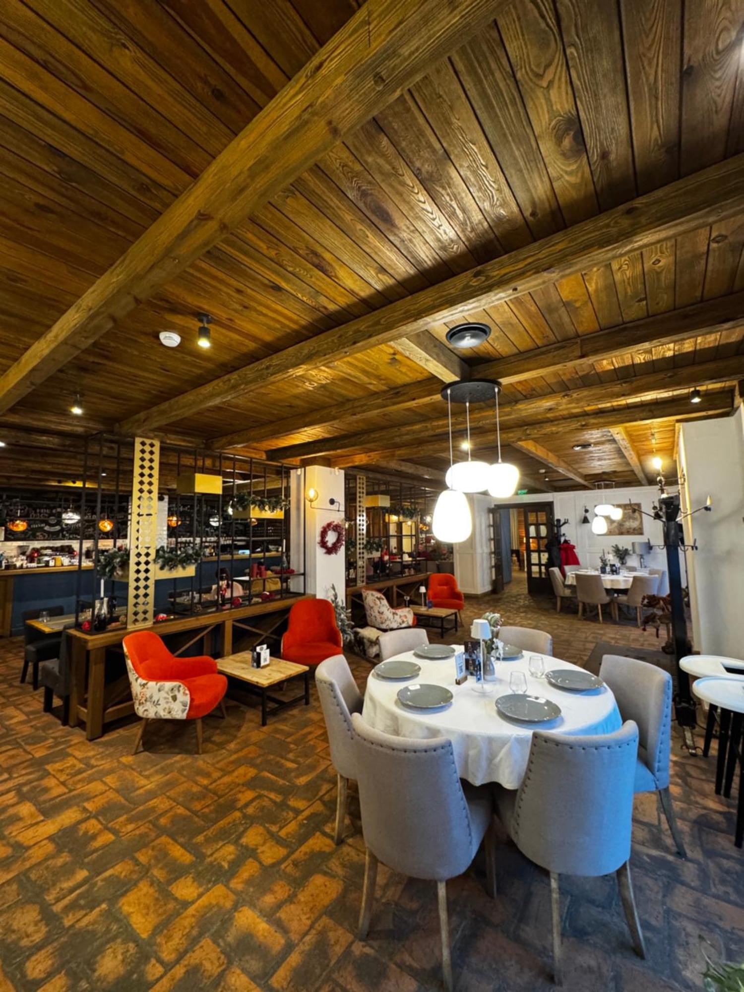 Kaban Boutique - 5Star Central Villa In Vatra Dornei Bagian luar foto