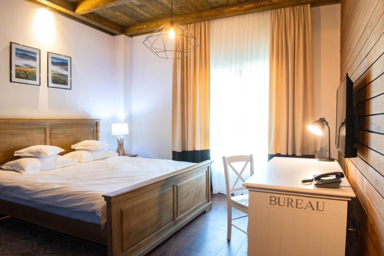 Kaban Boutique - 5Star Central Villa In Vatra Dornei Bagian luar foto